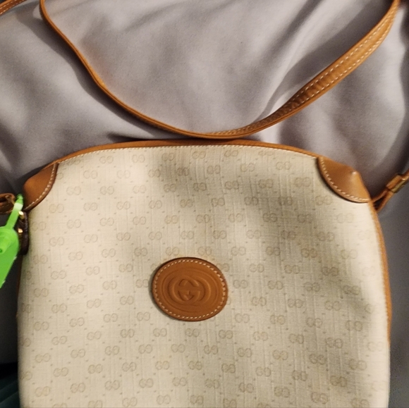 Gucci purse - Picture 12 of 12